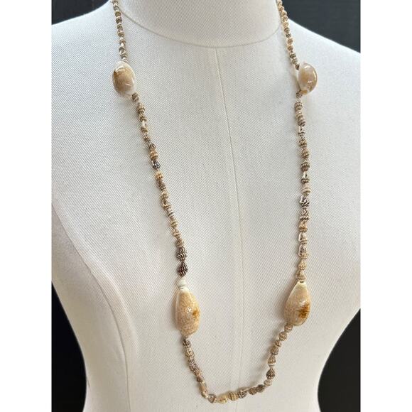 Shell Necklace Beach Overhead Seashells Strand String 34 Inch - Picture 1 of 6